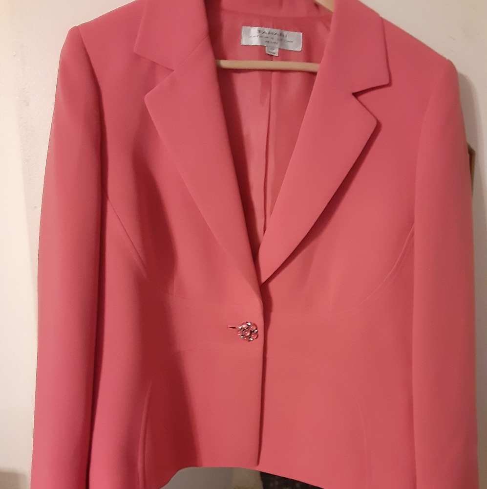 Tahari by Authur S. Levine sz 14P